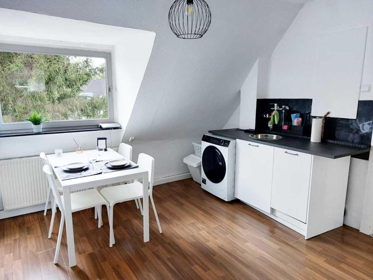Cozy Apartment With Garden In Gelsenkirchen Exterior foto